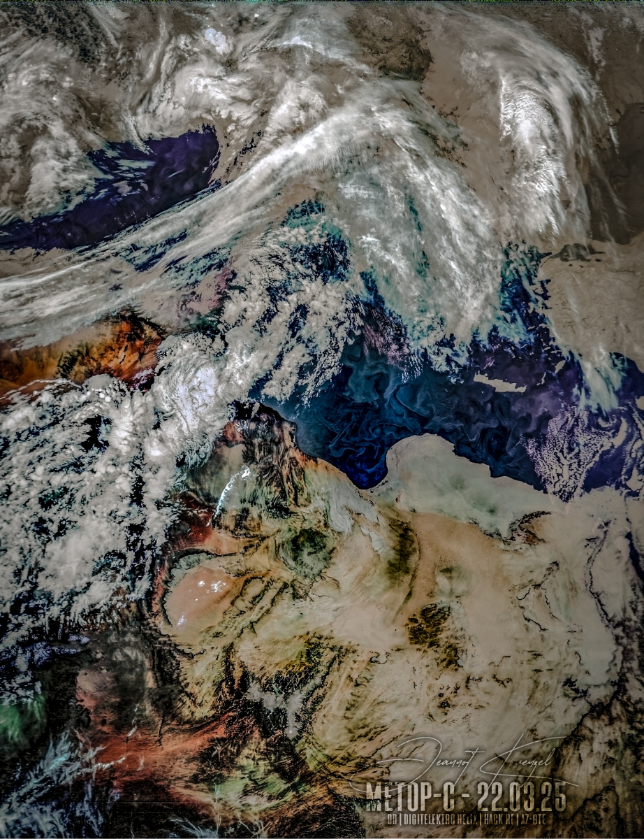 3.25 NOAA19 avhrr 3 AVHRR 3b45 IR False Color